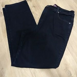 Gloria Vanderbilt Amanda jeans